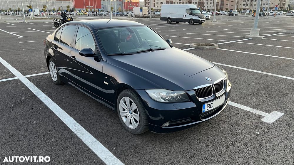 BMW Seria 3 318d - 1