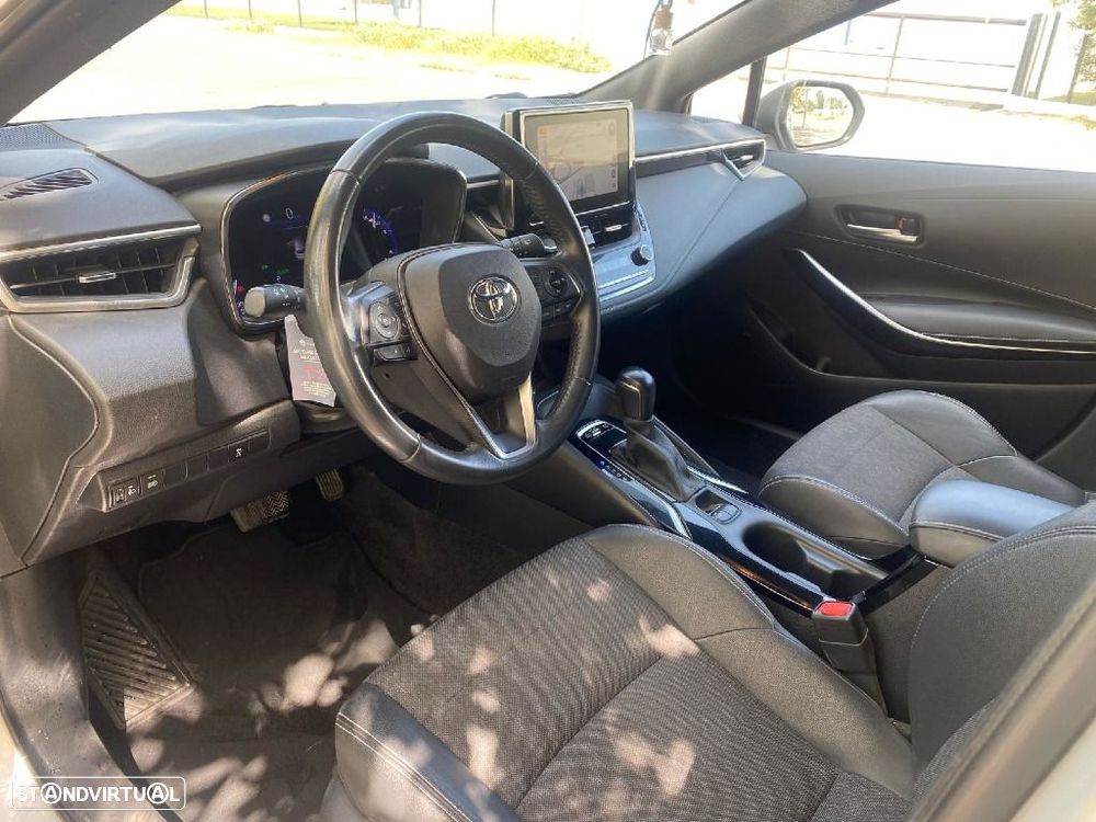 Toyota Corolla Touring Sports 1.8 Hybrid Comfort+P.Sport - 6
