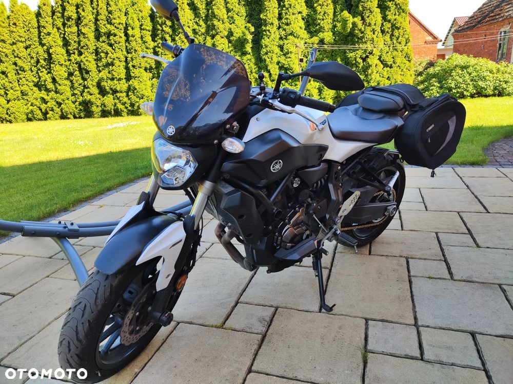 Yamaha MT - 1