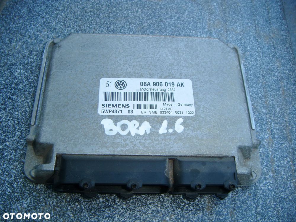 vw bora 1.6 komputer- sterownik silnika 06a906019ak - 1