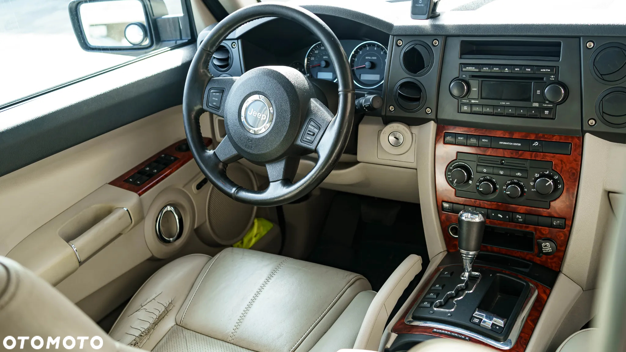 Jeep Commander 5.7 V8 HEMI Automatik Limited - 16