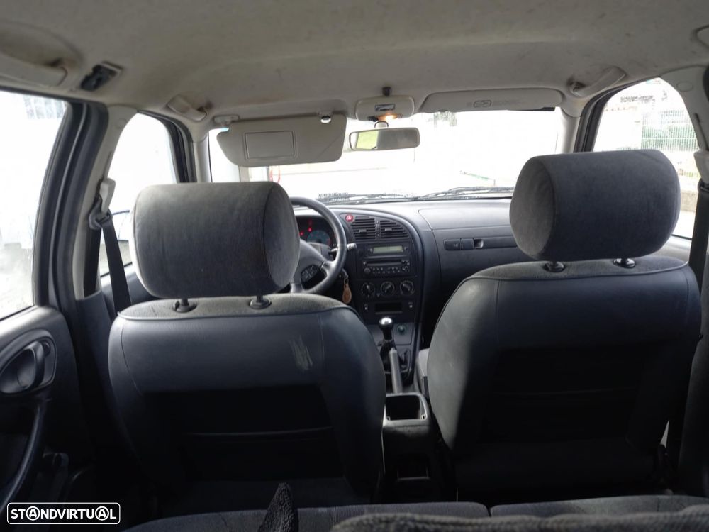 Citroën Xsara Break 2.0 HDi 90 SX - 6