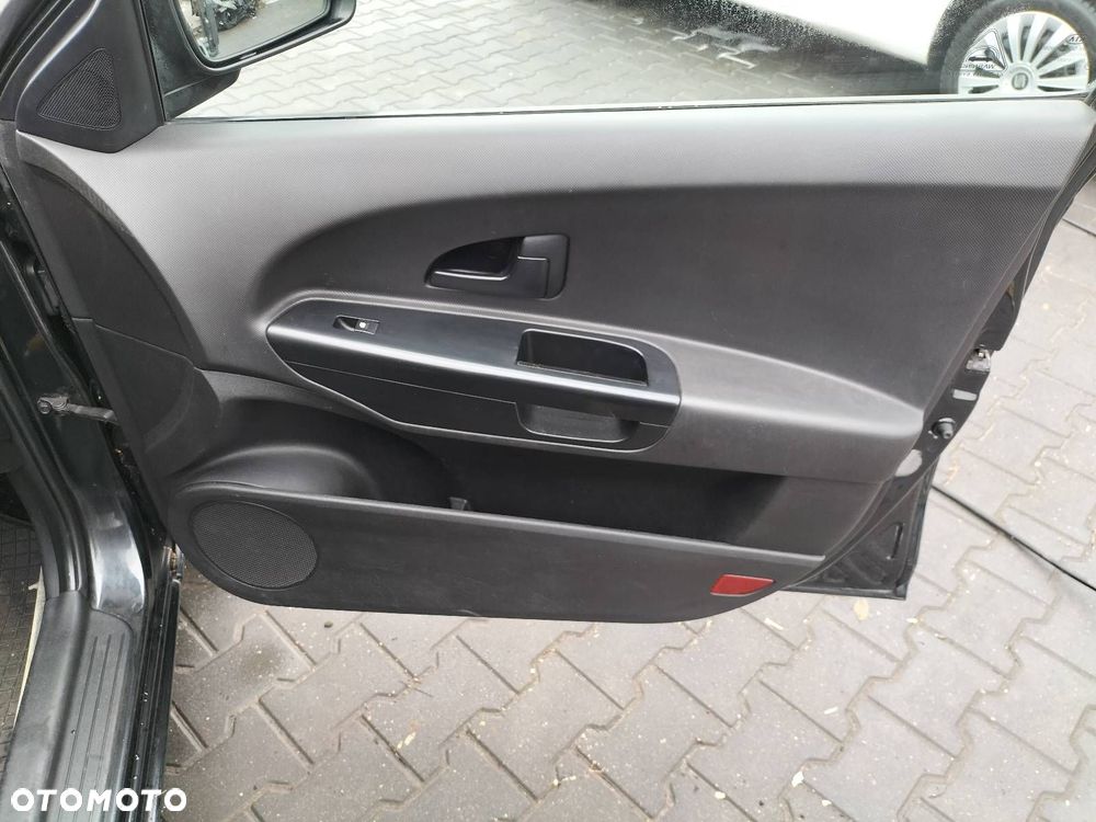 BOCZEK BOCZKI DRZWI KOMPLET KIA CEED I HB 5D - 1