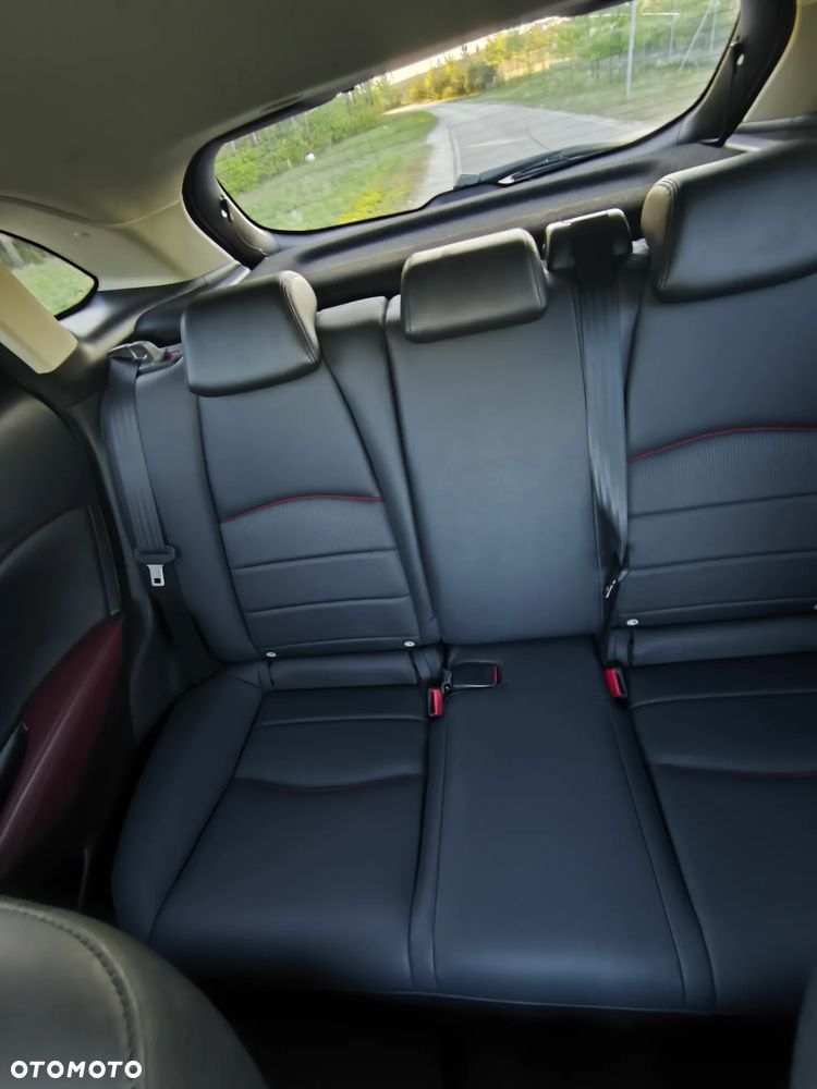 Mazda CX-3 SKYACTIV-G 120 FWD Exclusive-Line - 26