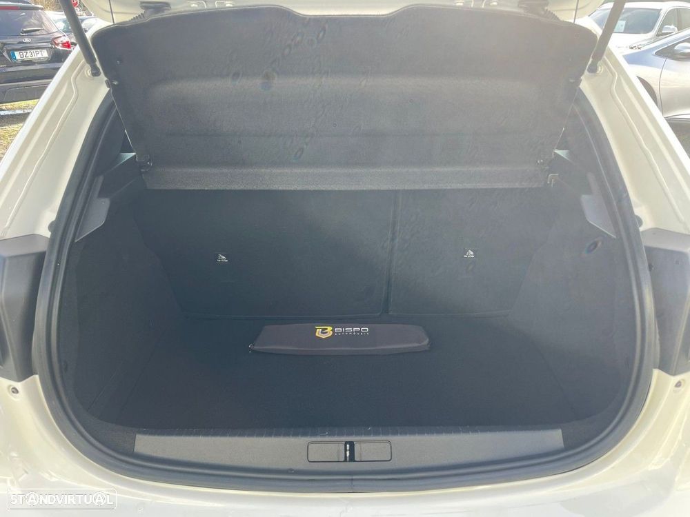 Peugeot 208 1.2 PureTech Active - 15