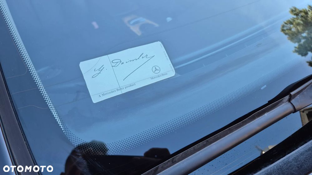 Mercedes-Benz SL - 32