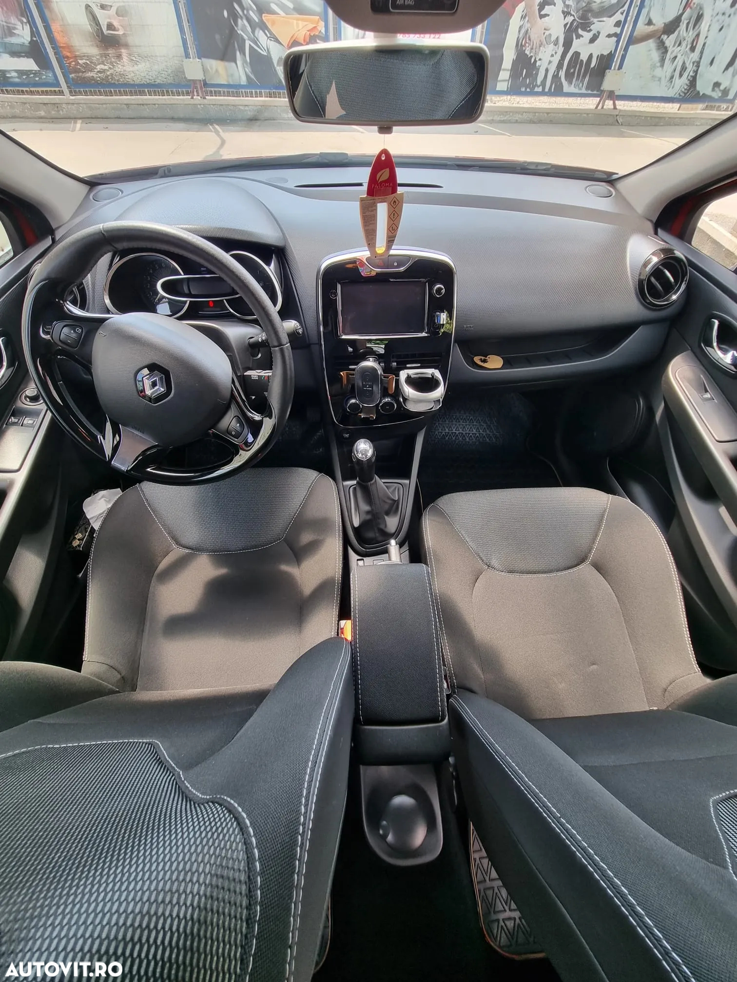 Renault Clio - 17