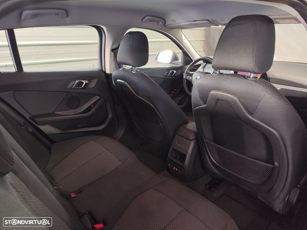 BMW 116 d Corporate Edition Auto - 29