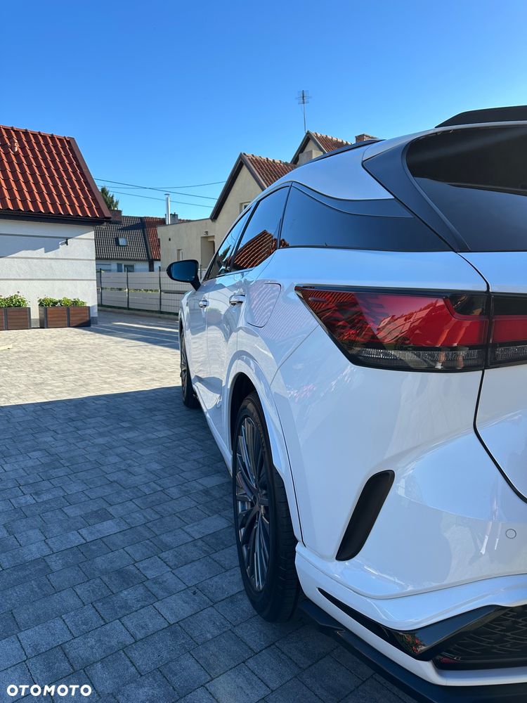 Lexus RX 500h F Sport Edition - 15