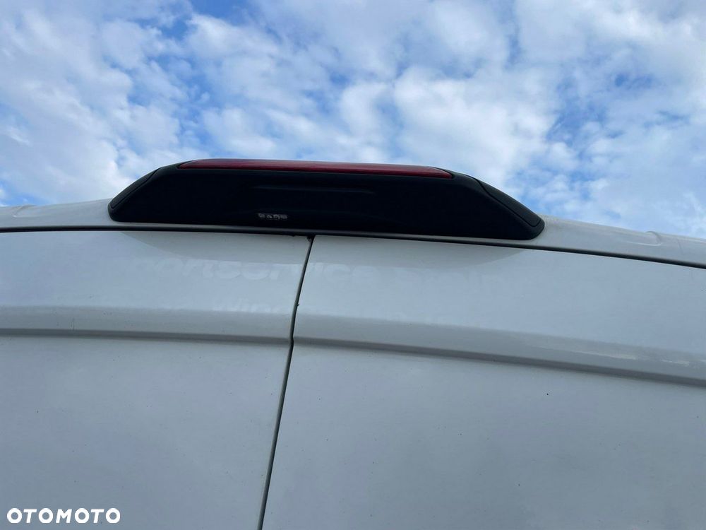 Ford Transit - 17