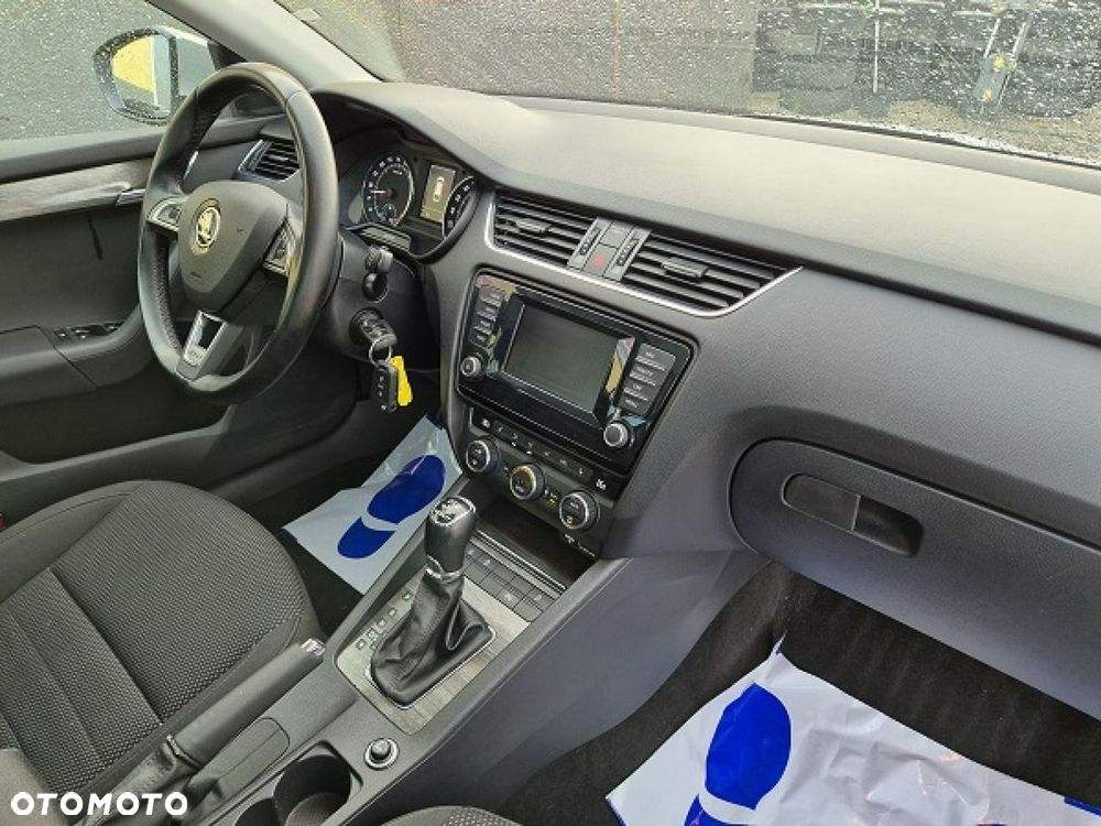 Skoda Octavia - 23