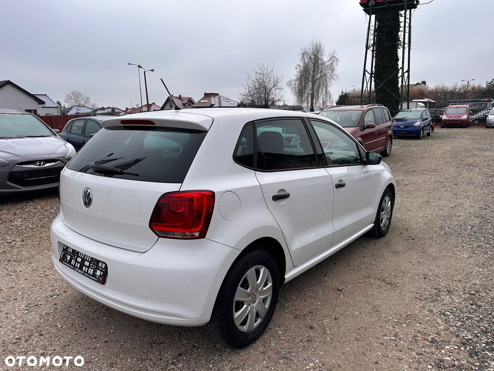 Volkswagen Polo - 5