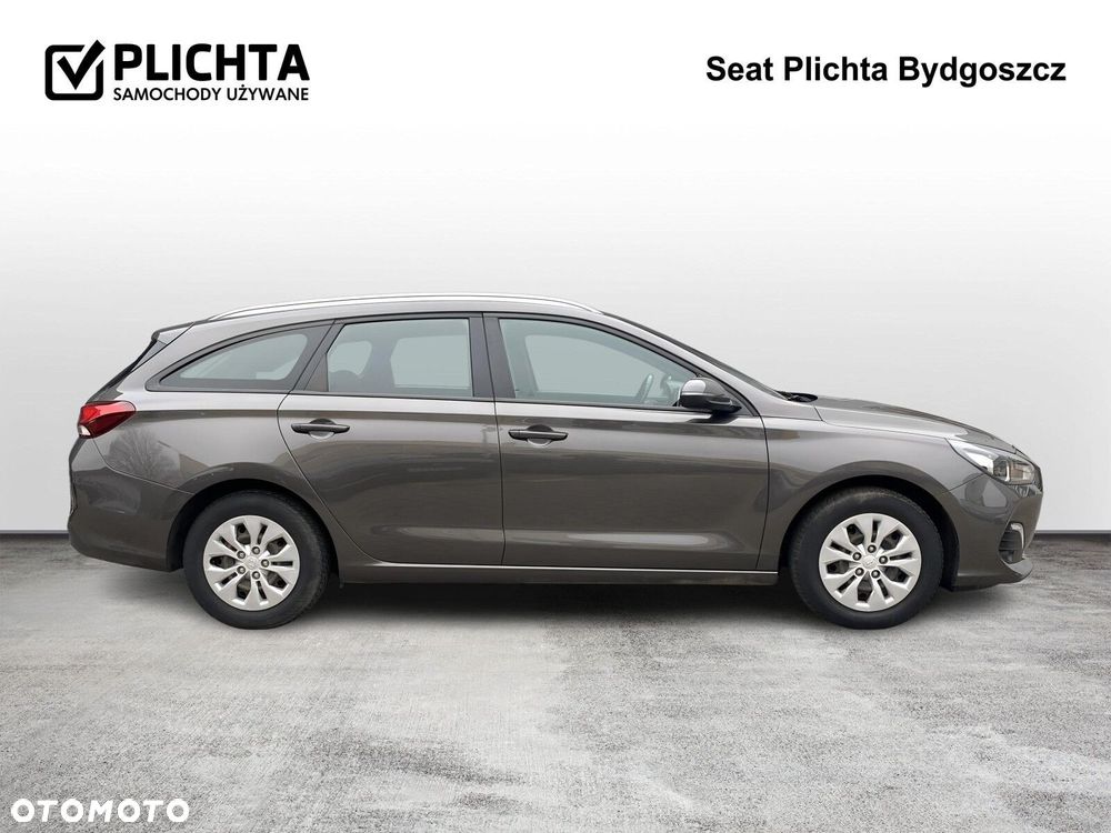 Hyundai i30 1.4 Classic + - 6