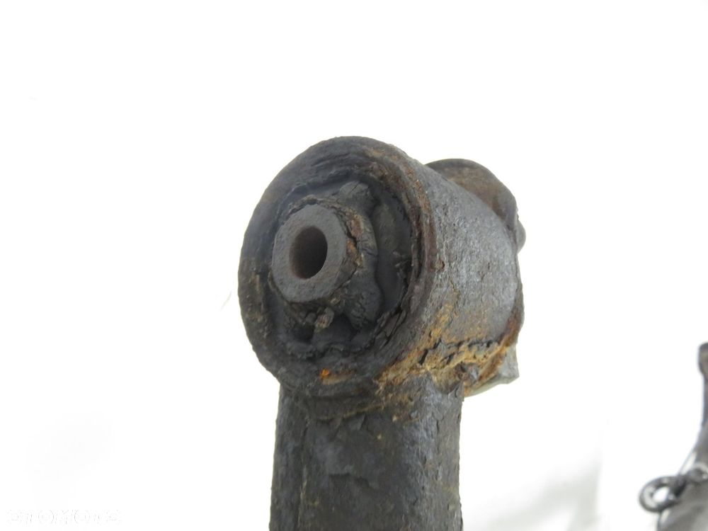 BELKA TYŁ TOYOTA YARIS I HB - 7