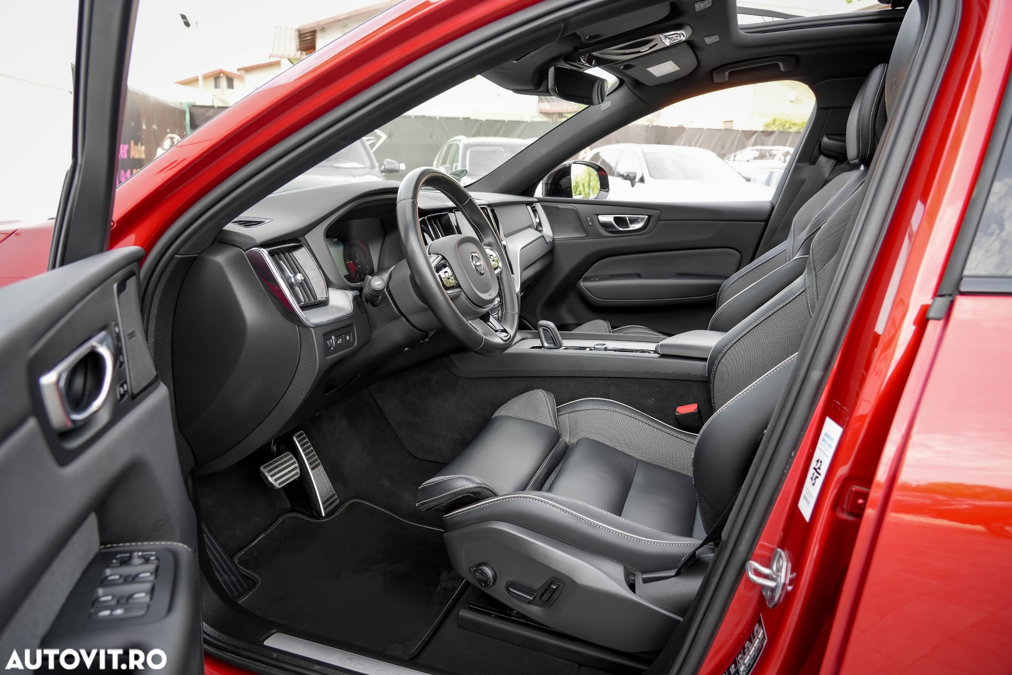 Volvo XC 60 Recharge T8 Twin Engine eAWD R-Design - 7