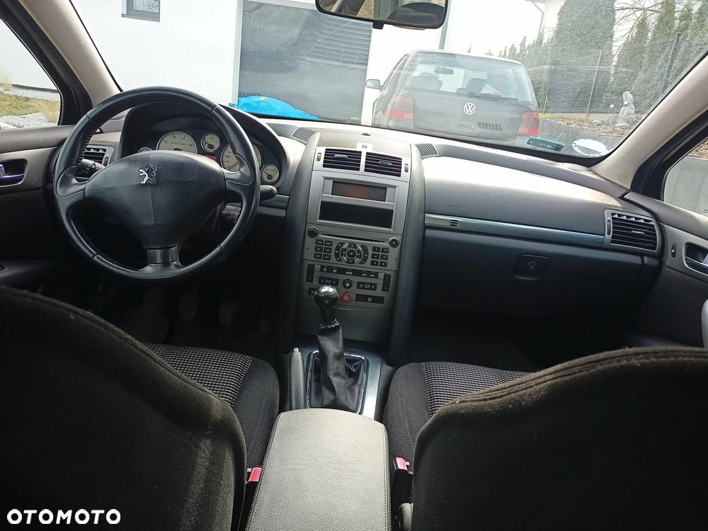 Peugeot 407 - 2