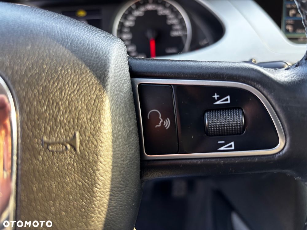 Audi A4 Limousine 2.0 TDI DPF - 32