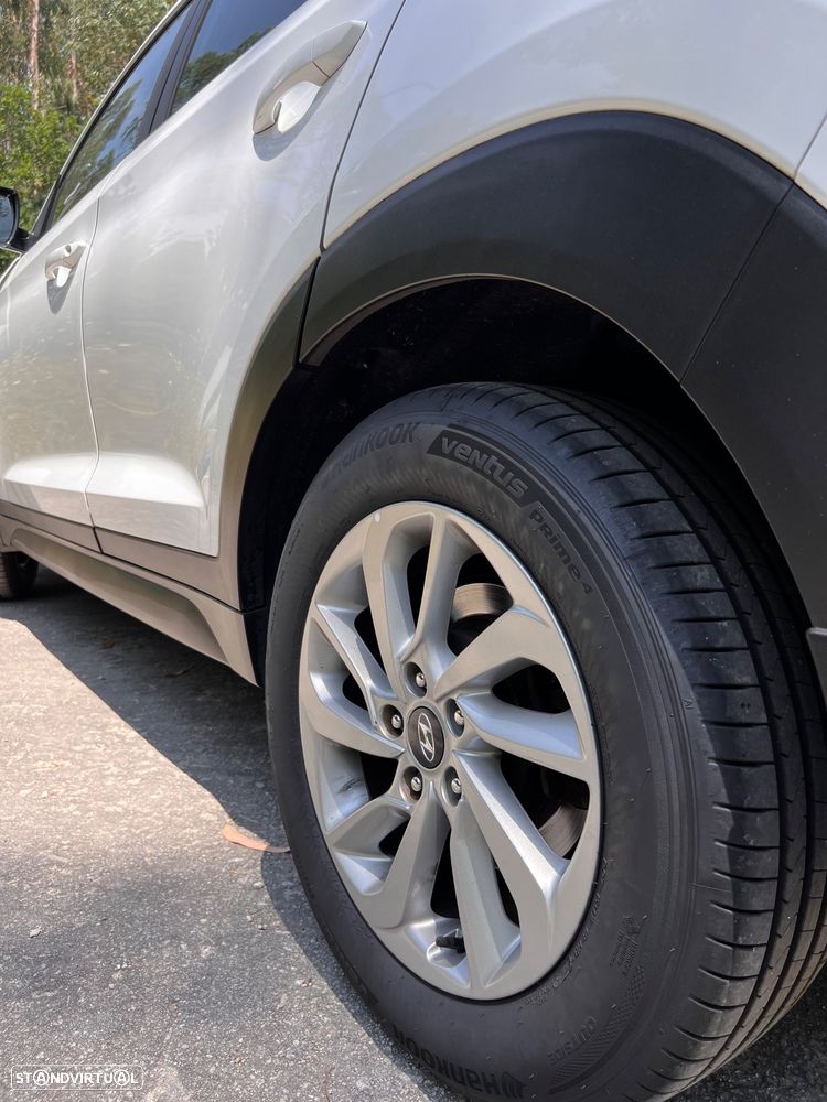 Hyundai Tucson 1.7 CRDi Creative - 9