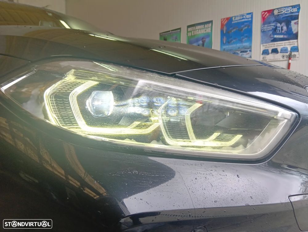 BMW 116 d Pack Desportivo M Auto - 24