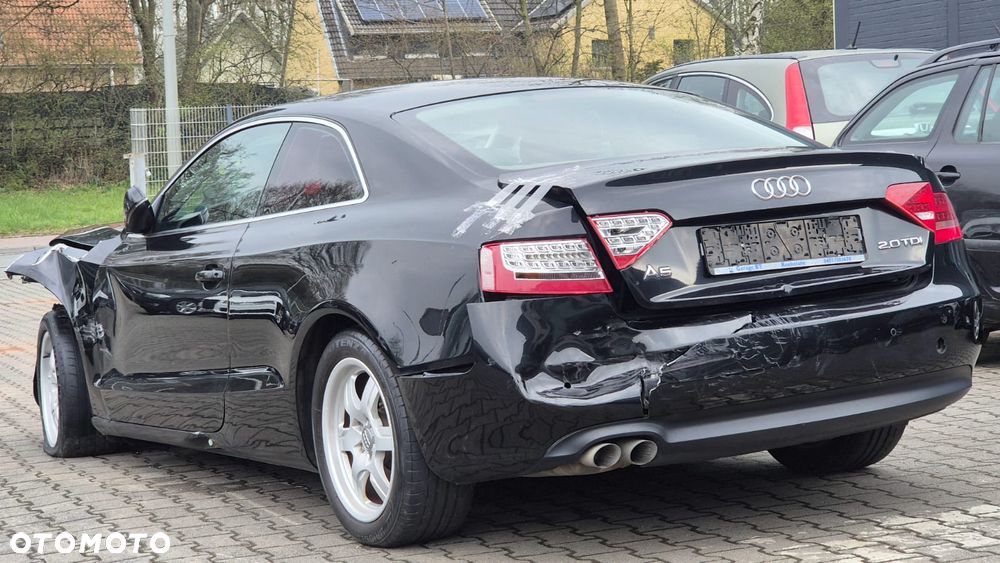 Audi A5 Coupé 2.0 TDI Ultra DPF - 5