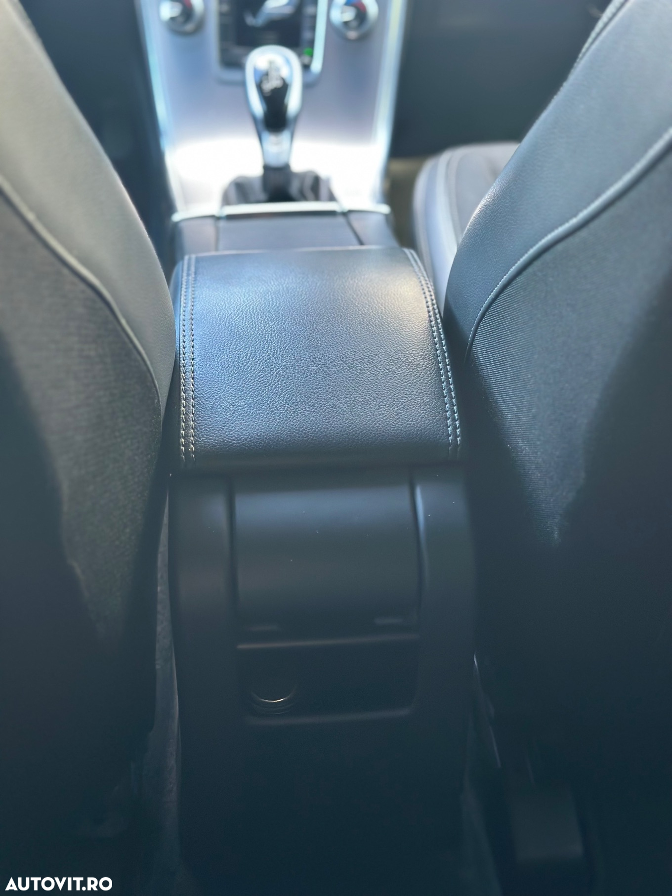 Volvo XC 60 D3 Geartronic Momentum - 17