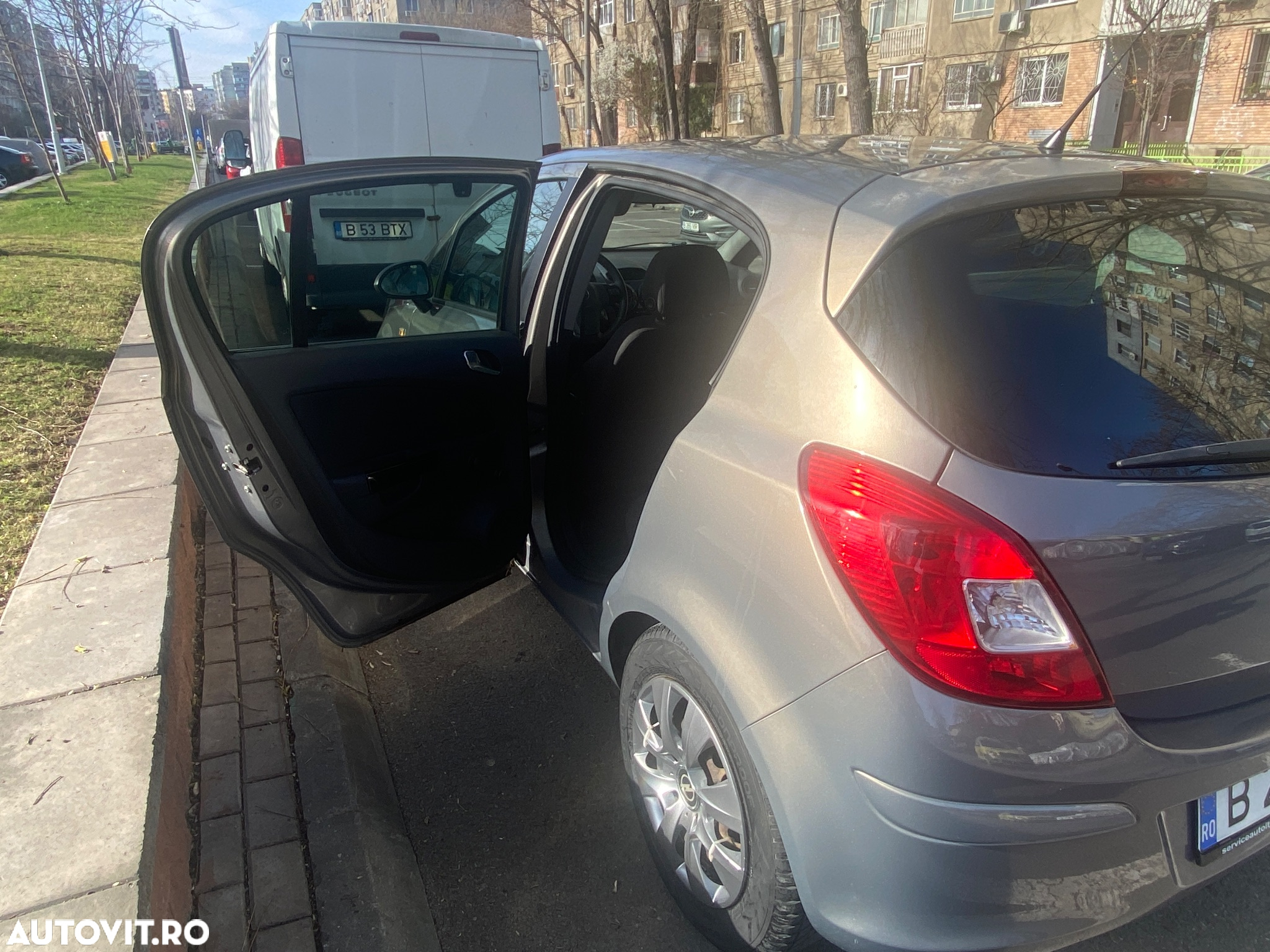 Opel Corsa 1.2 Cosmo - 13