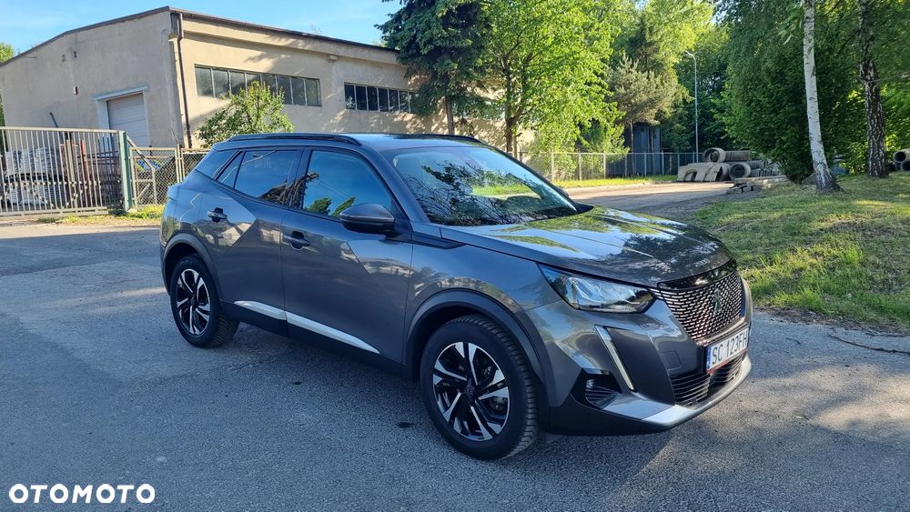 Peugeot 2008 1.5 BlueHDi Allure S&S EAT8 - 4