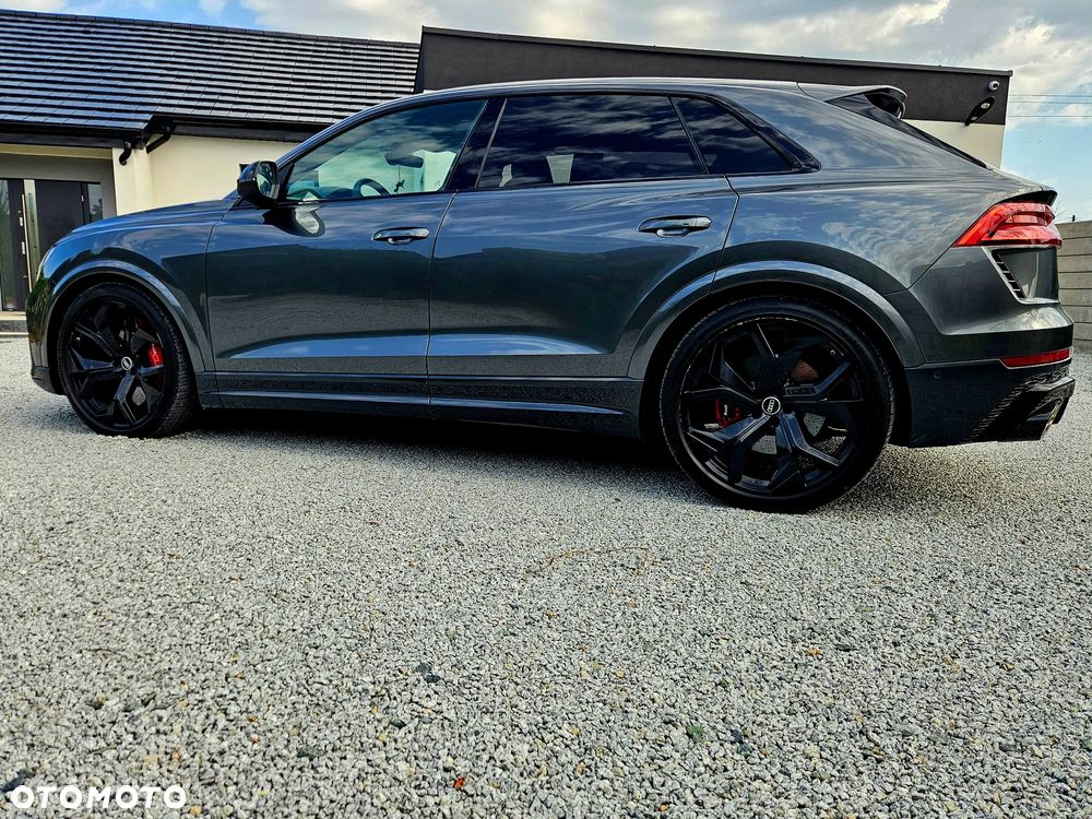 Audi RS Q8 - 6