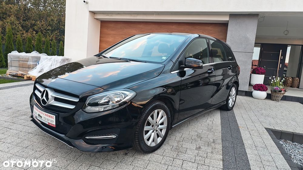 Mercedes-Benz Klasa B 200 UrbanStyle Edition - 27