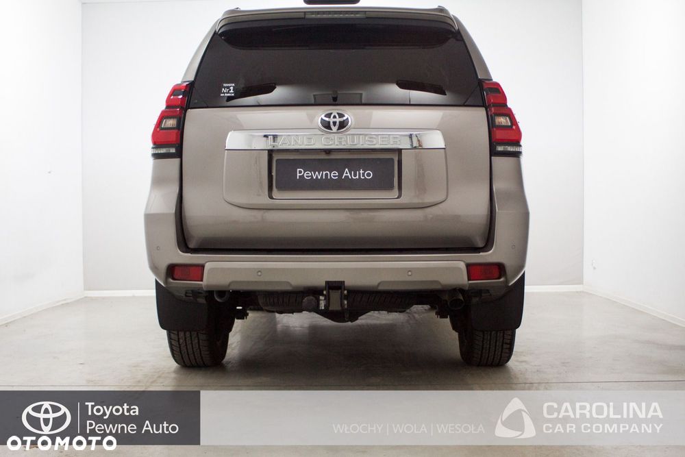 Toyota Land Cruiser - 19
