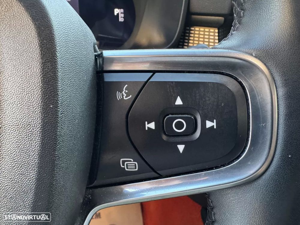 Volvo XC 40 Recharge Twin Plus - 37