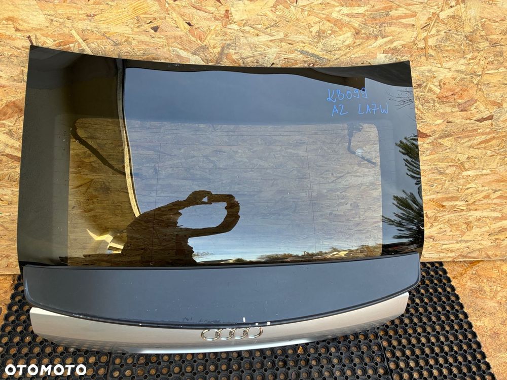 AUDI A2 LA7W  KLAPA BAGAŻNIKA KLAPA TYŁ - 6