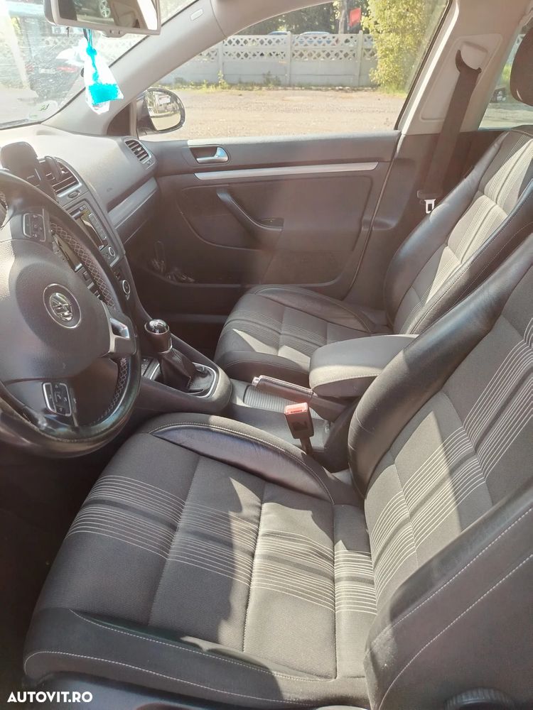 Volkswagen Golf 1.6 TDI DPF MATCH - 11