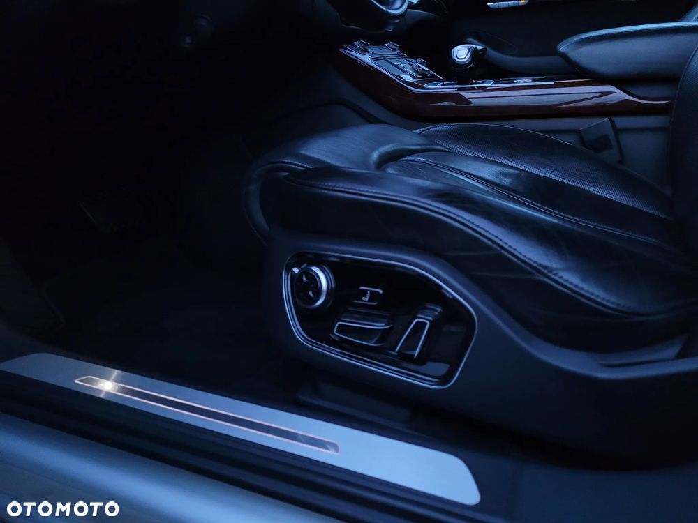 Audi A8 - 18
