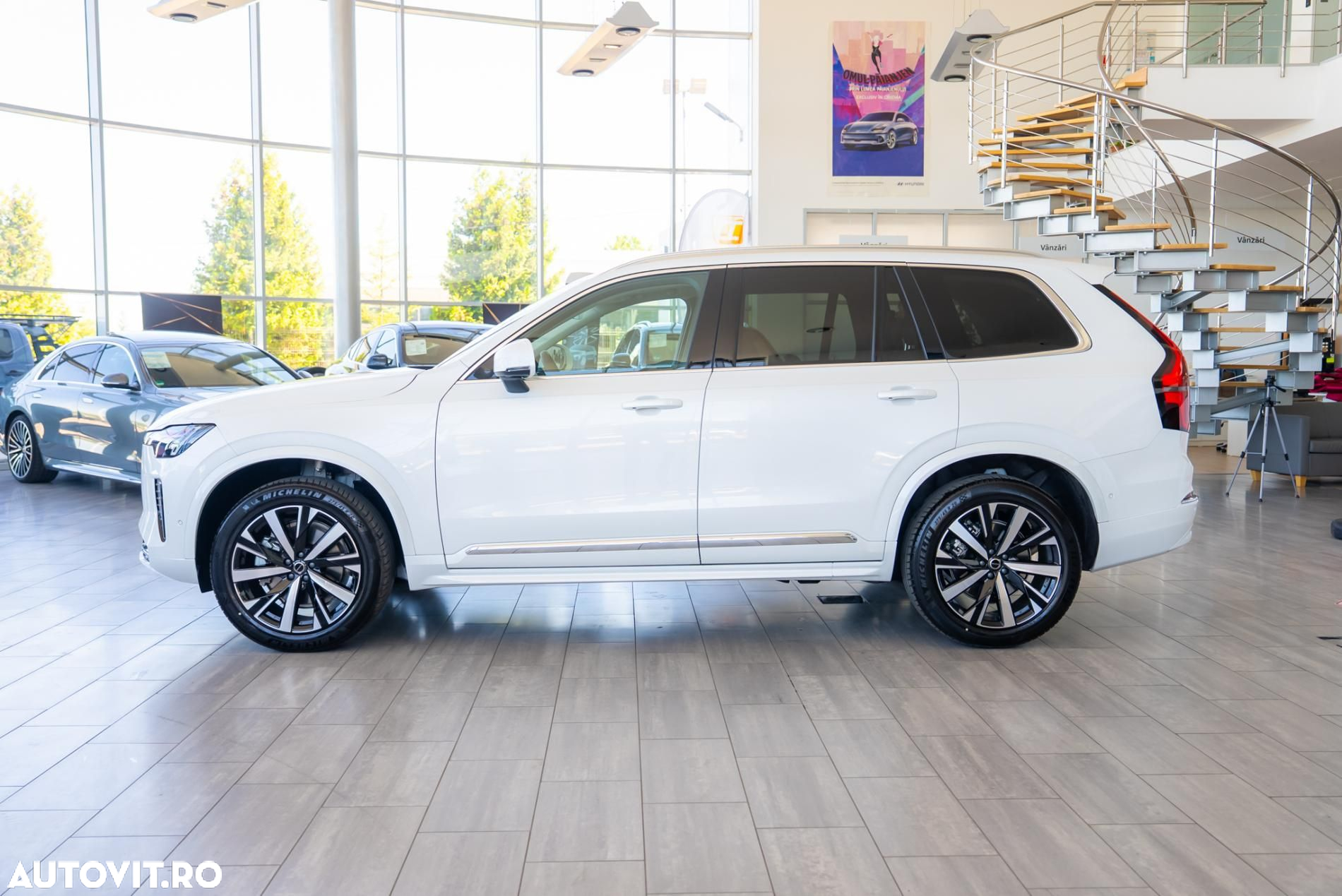 Volvo XC 90 B5 AWD MHEV Plus Bright - 10