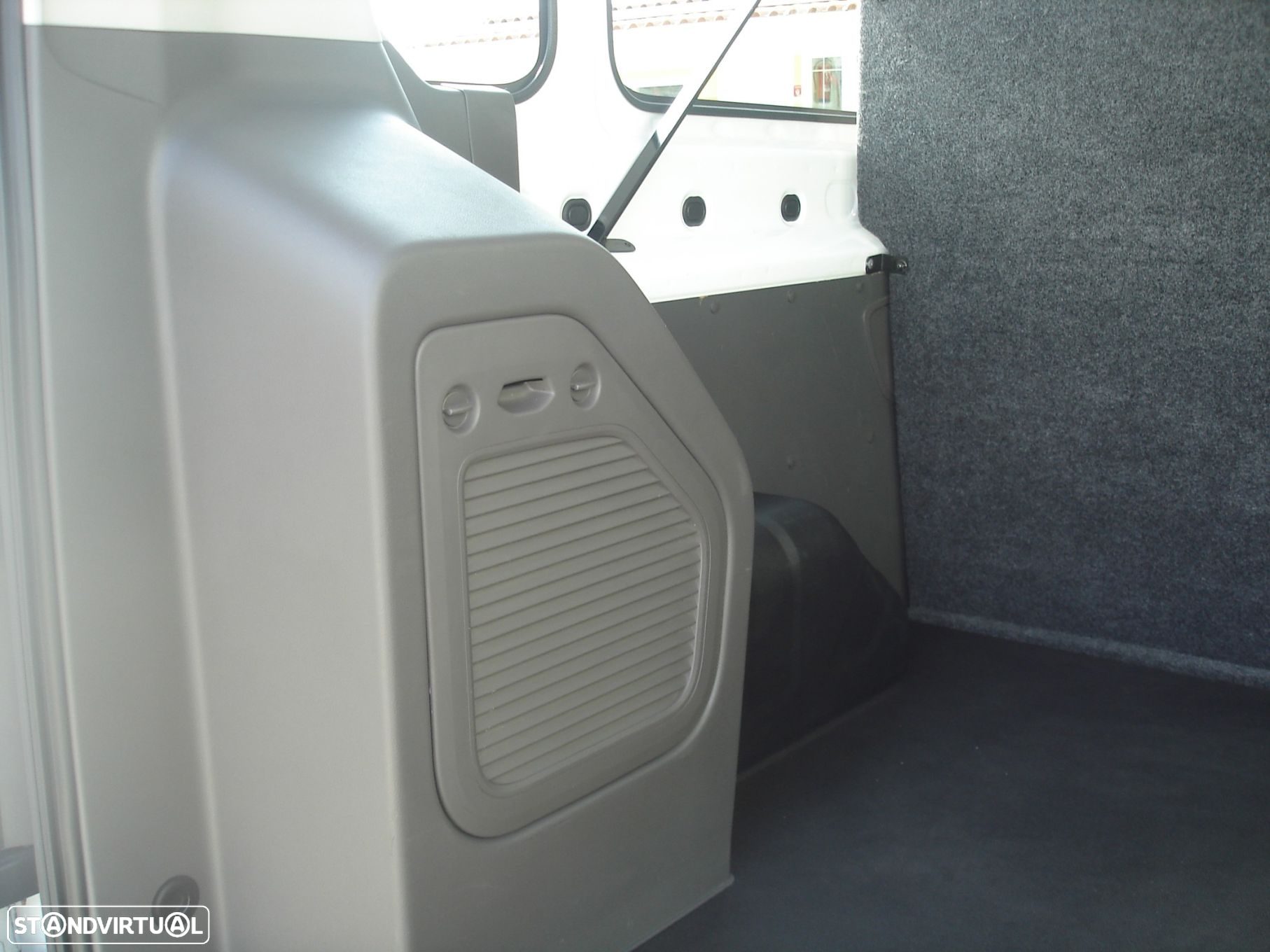 Ford Transit - 22