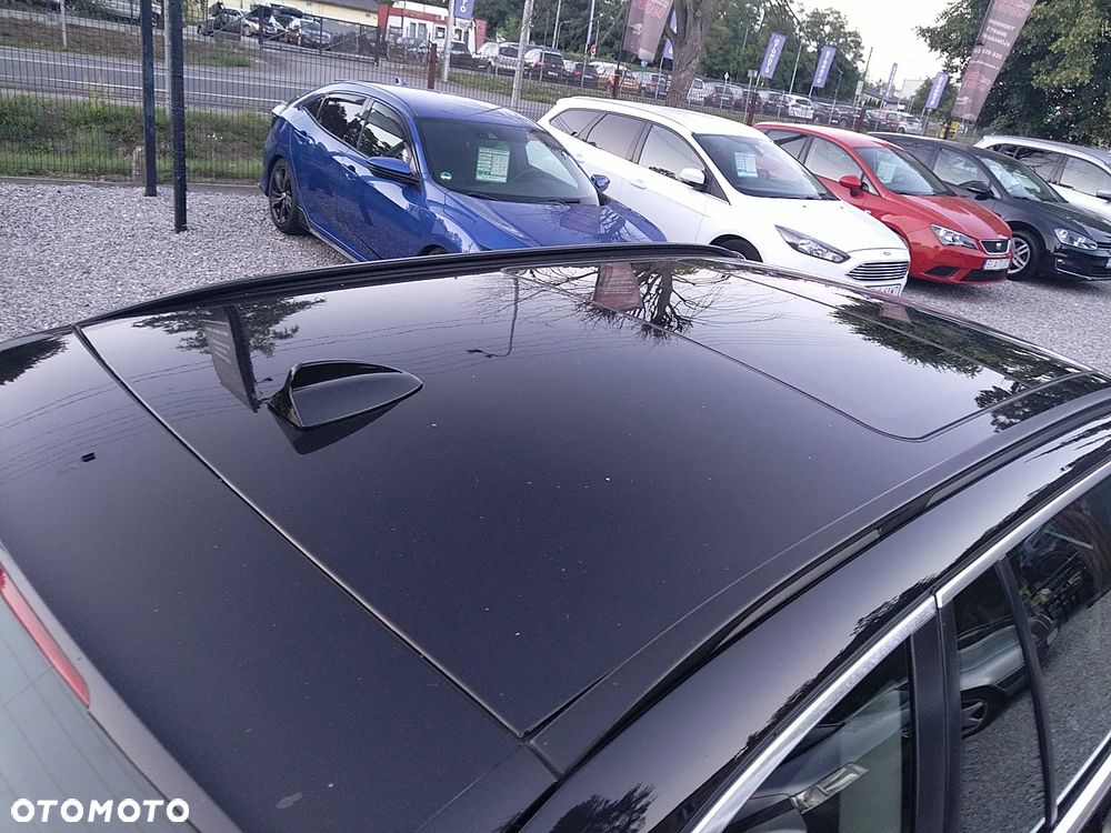 BMW Seria 5 530d xDrive - 17