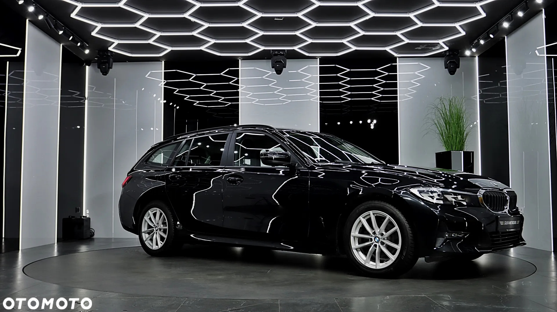 BMW Seria 3 318d Advantage - 11