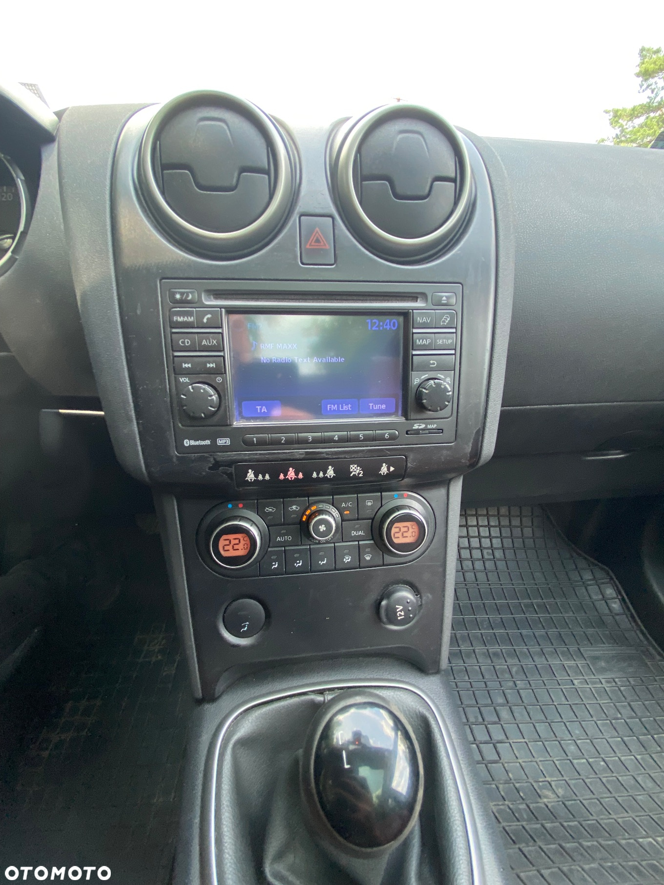 Nissan Qashqai+2 - 20