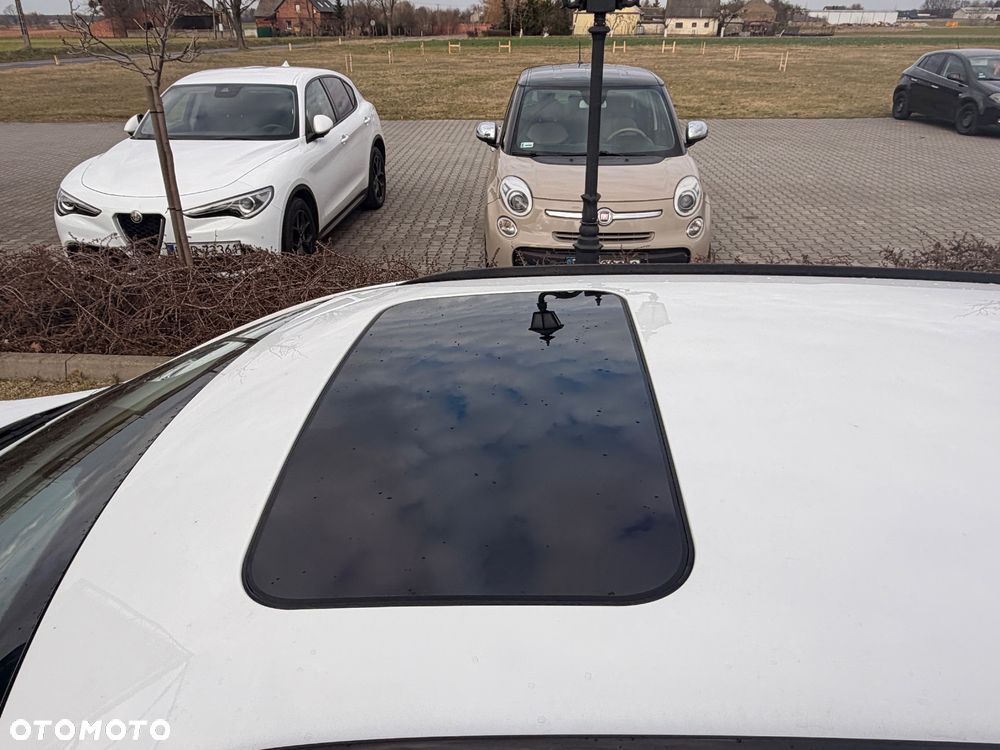 Jaguar XF 2.2 D Premium Luxury - 13