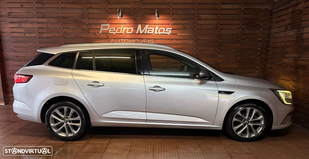 Renault Mégane Sport Tourer - 4