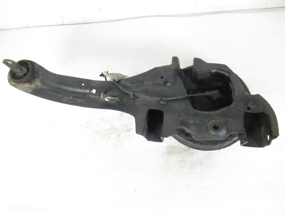 WAHACZ TYLNY PRAWY FORD FOCUS MK2 II - 2