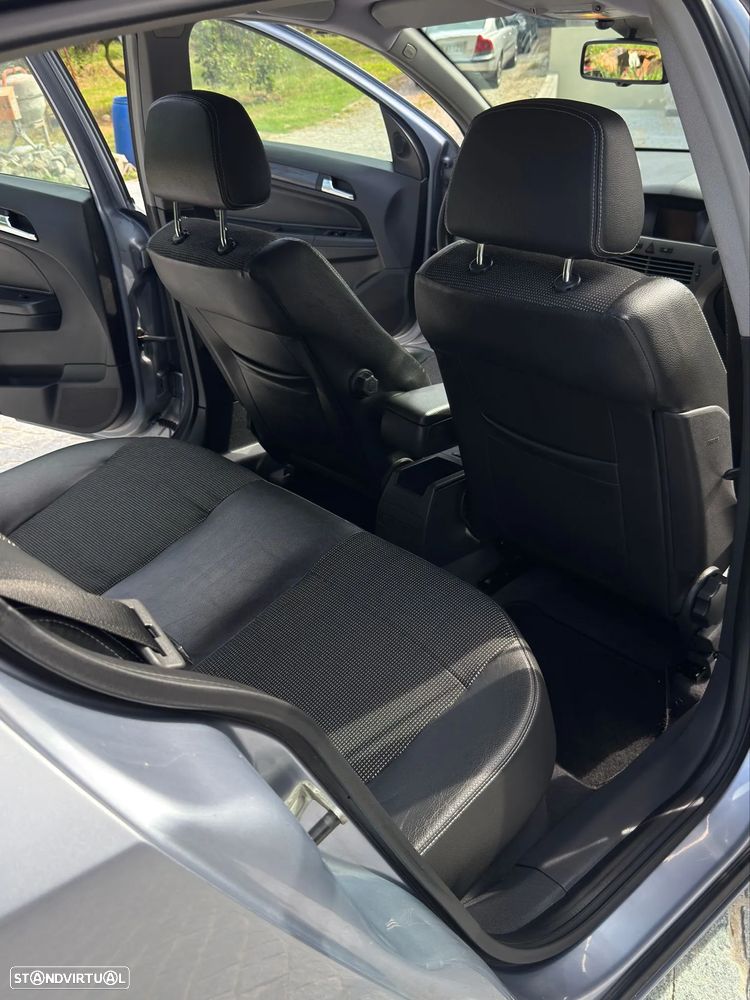 Opel Astra 1.7 CDTI Cosmo M5 - 23