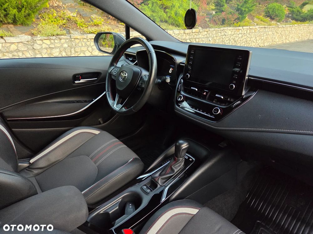 Toyota Corolla 1.8 Hybrid GR Sport - 27