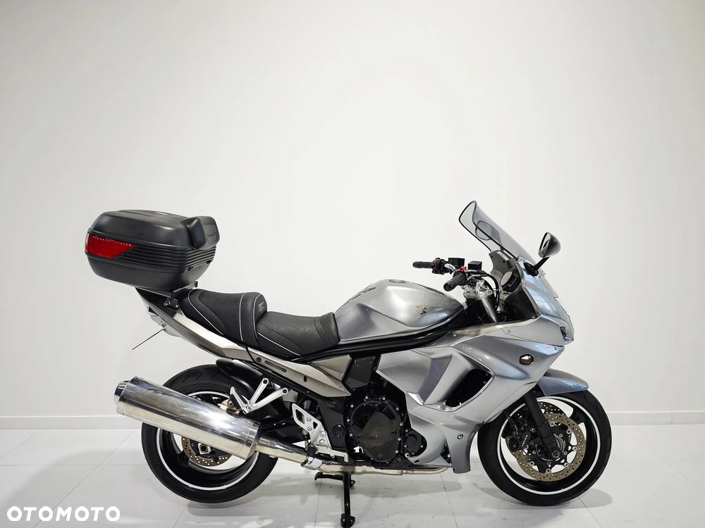 Suzuki GSX