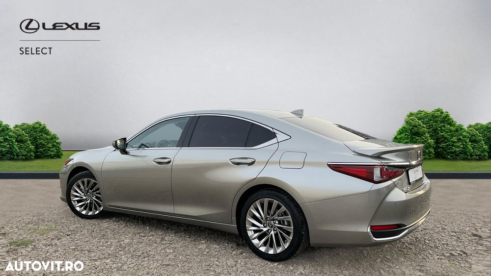Lexus Seria ES 300h 2.5 TNGA HV 25H- 4X2 CVT Luxury - 3