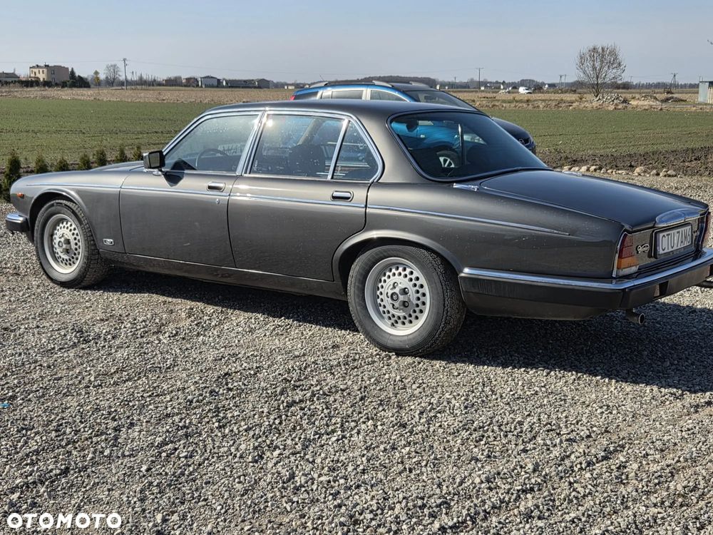 Jaguar Daimler - 7