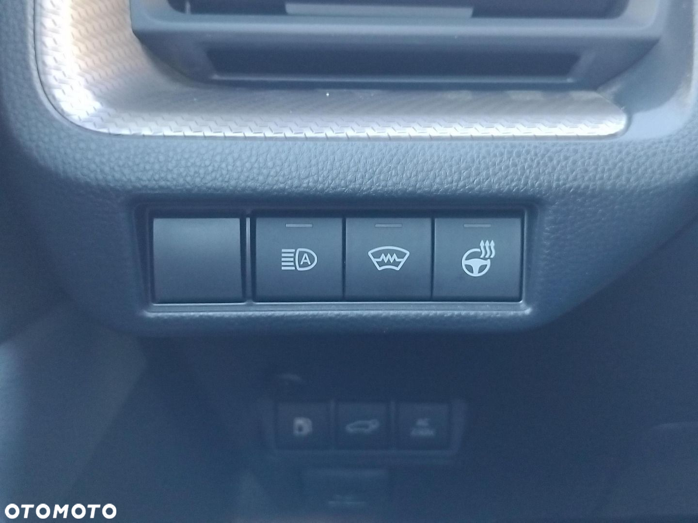 Toyota Prius - 18