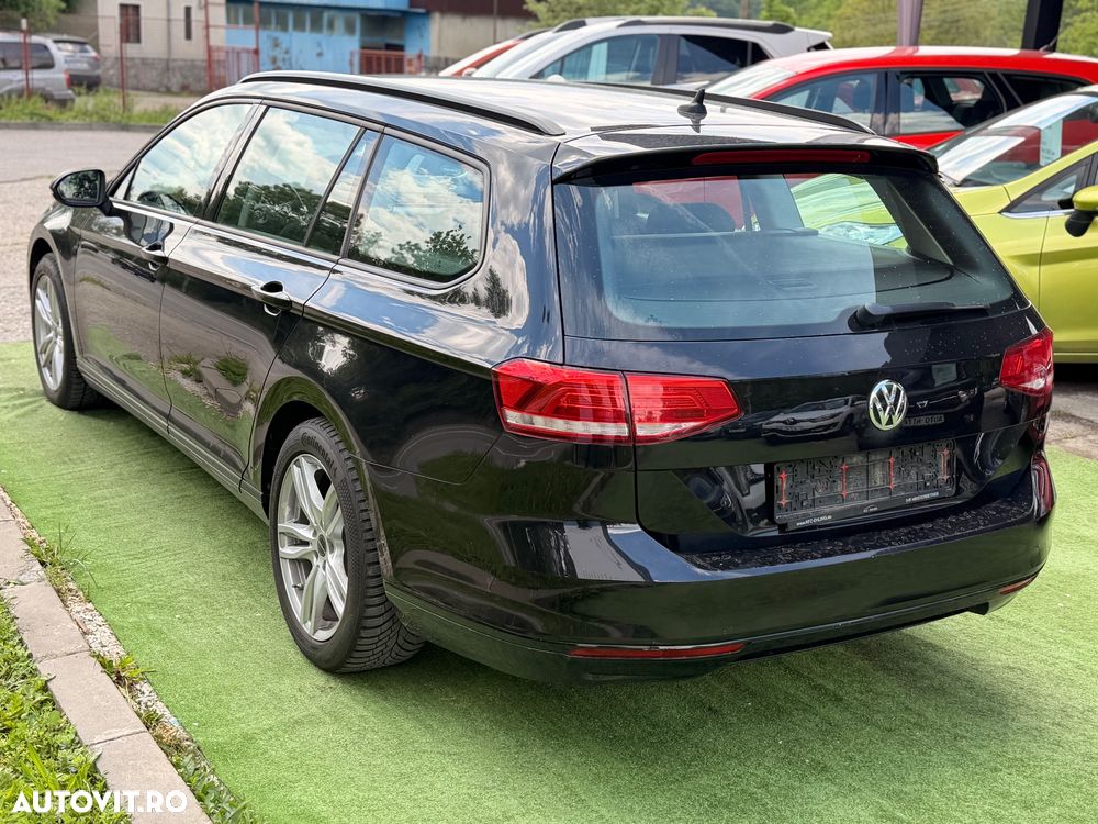 Volkswagen Passat - 5