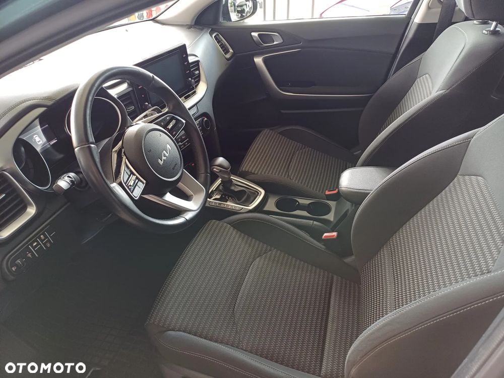 Kia XCeed 1.5 T-GDI M DCT - 11